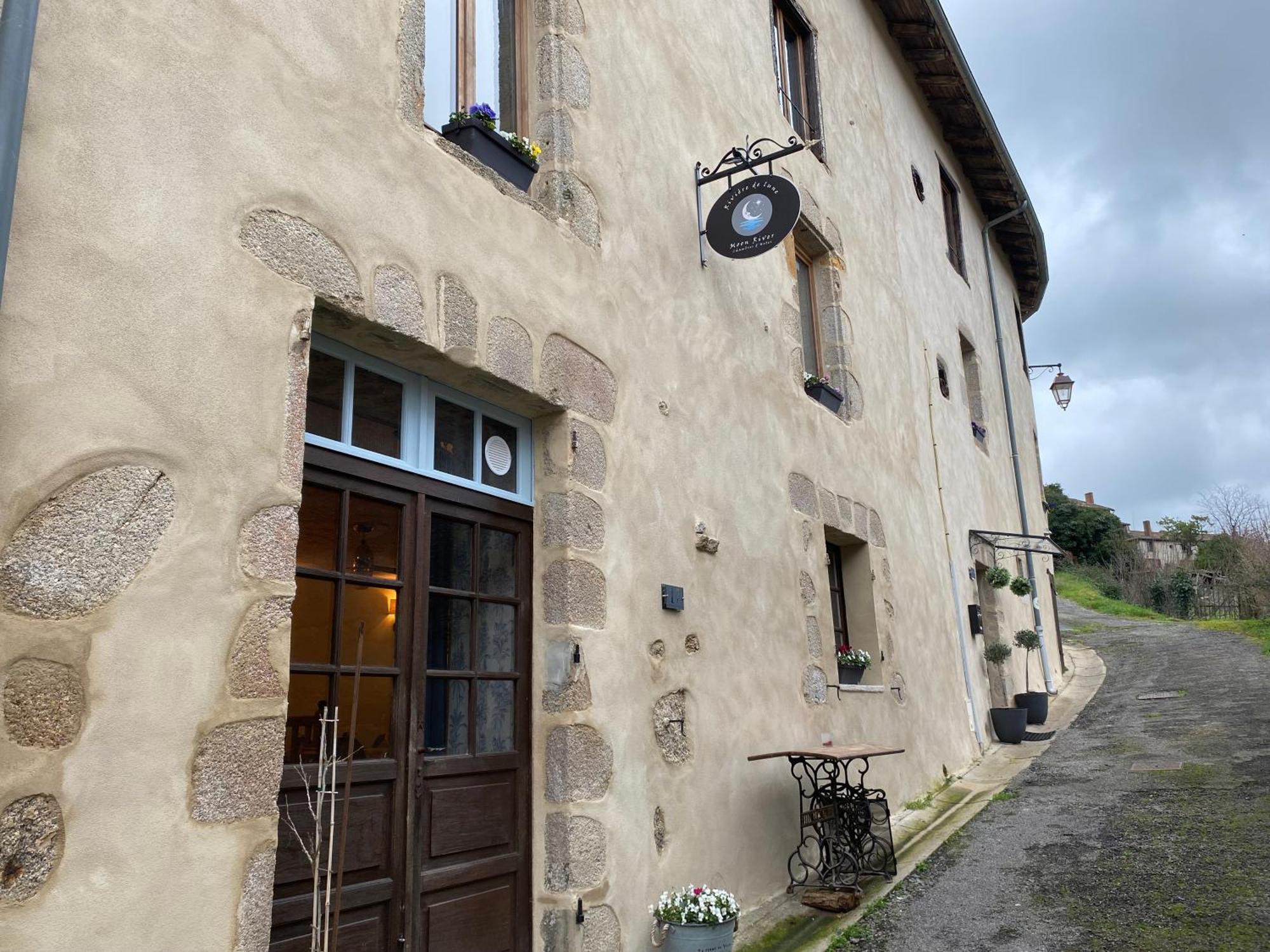 Moon River Bellac Chambre D'Hotes Exterior foto